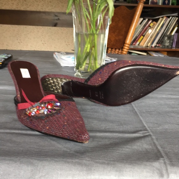 Prada Kitten heel mules. Size 9.5 B. Like new - Picture 4 of 8